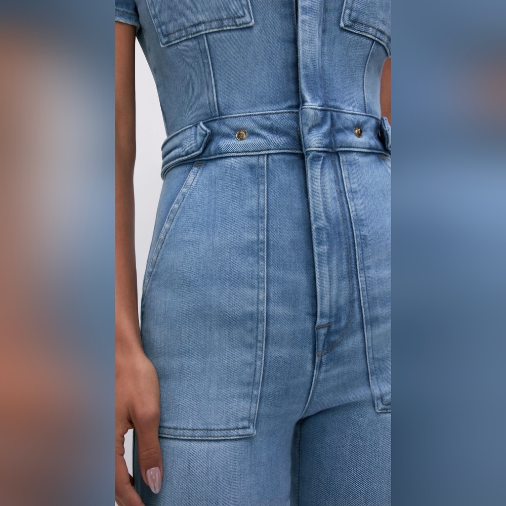 Good American - Fit For Success Denim Jumpsuit - Picture 7 of 8